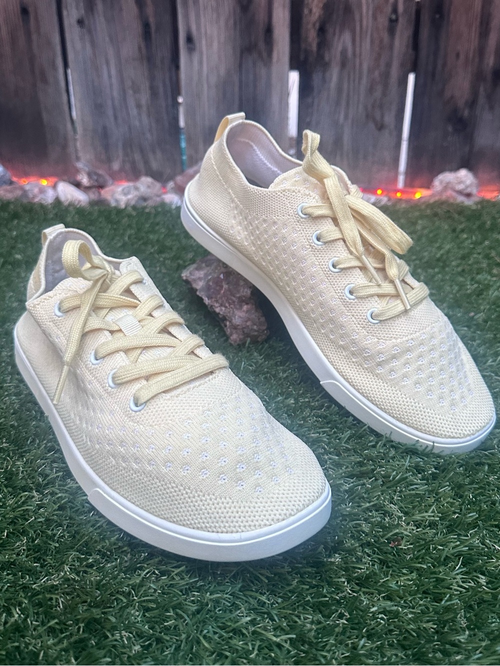 Suavs Yellow Knit Lace-Up Sneakers
